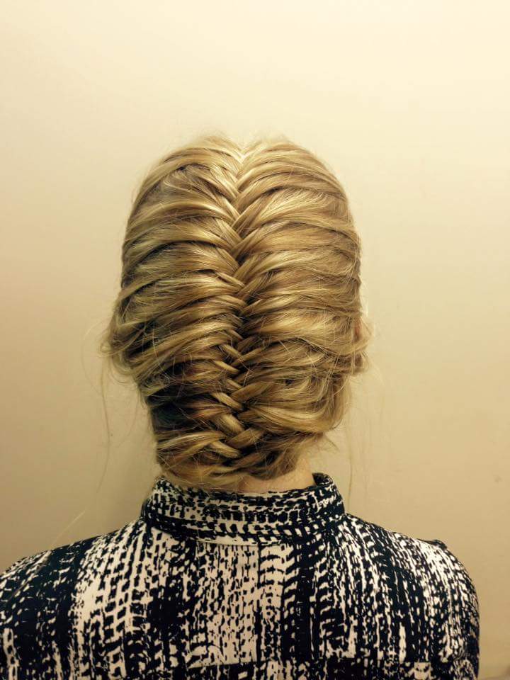Retweet &amp; like this post to be in with a chance of winning a complimentary braid bar appt. with our New Stylist Mel
