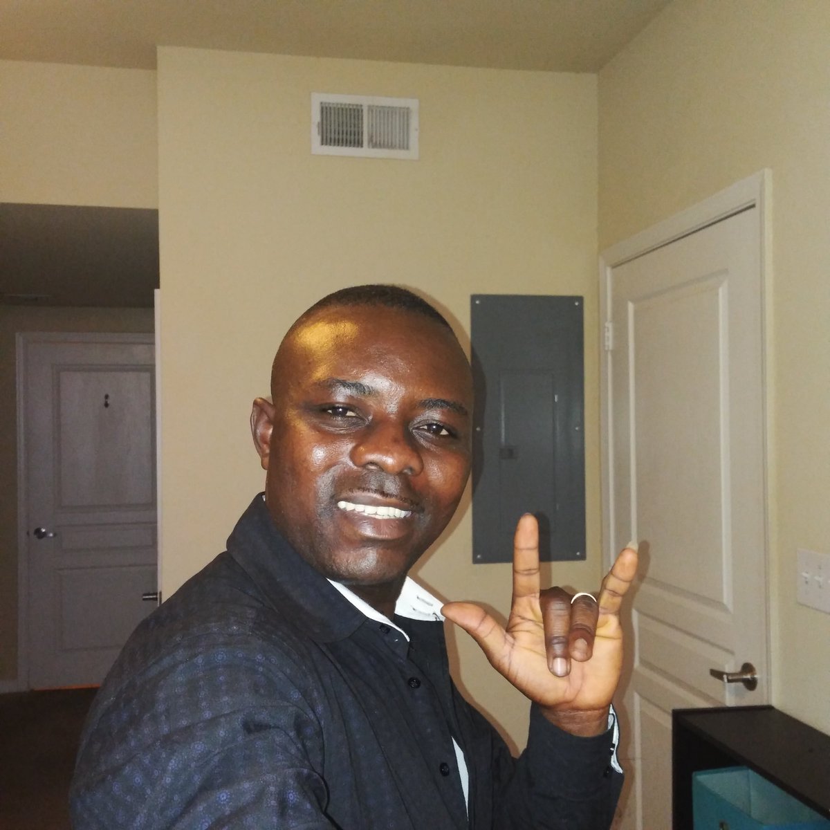 PaaKwaw's tweet photo. MWF2016 Texas mode activated. Really for the YALI experience. https://t.co/S4F6BeuZ94