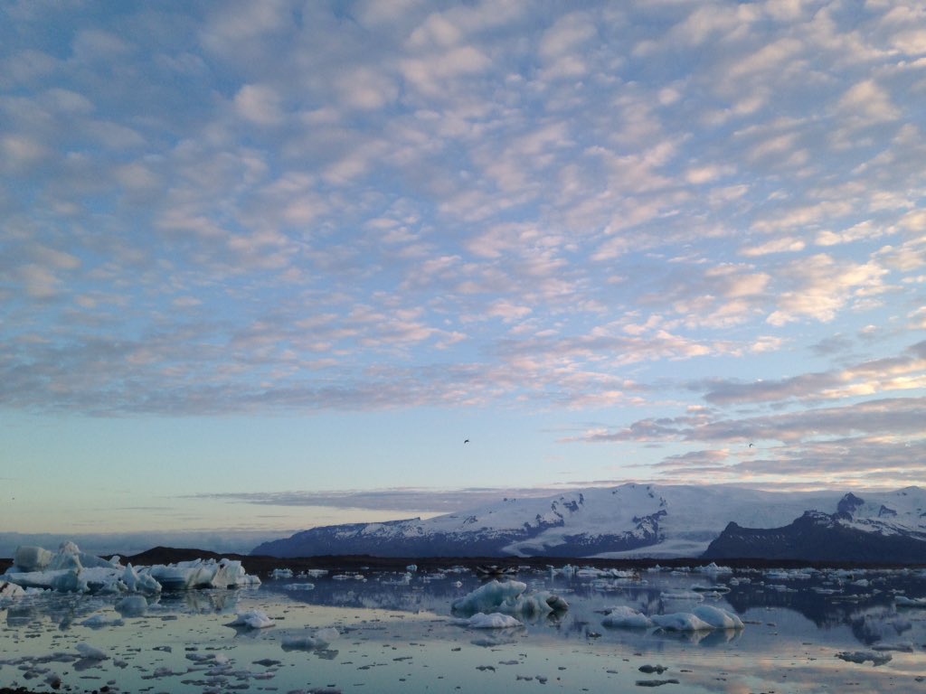MOfeldt's tweet photo. #GFPproject #canonbringit! #iceland #Freedom #camping https://t.co/ZethuTeTtR
