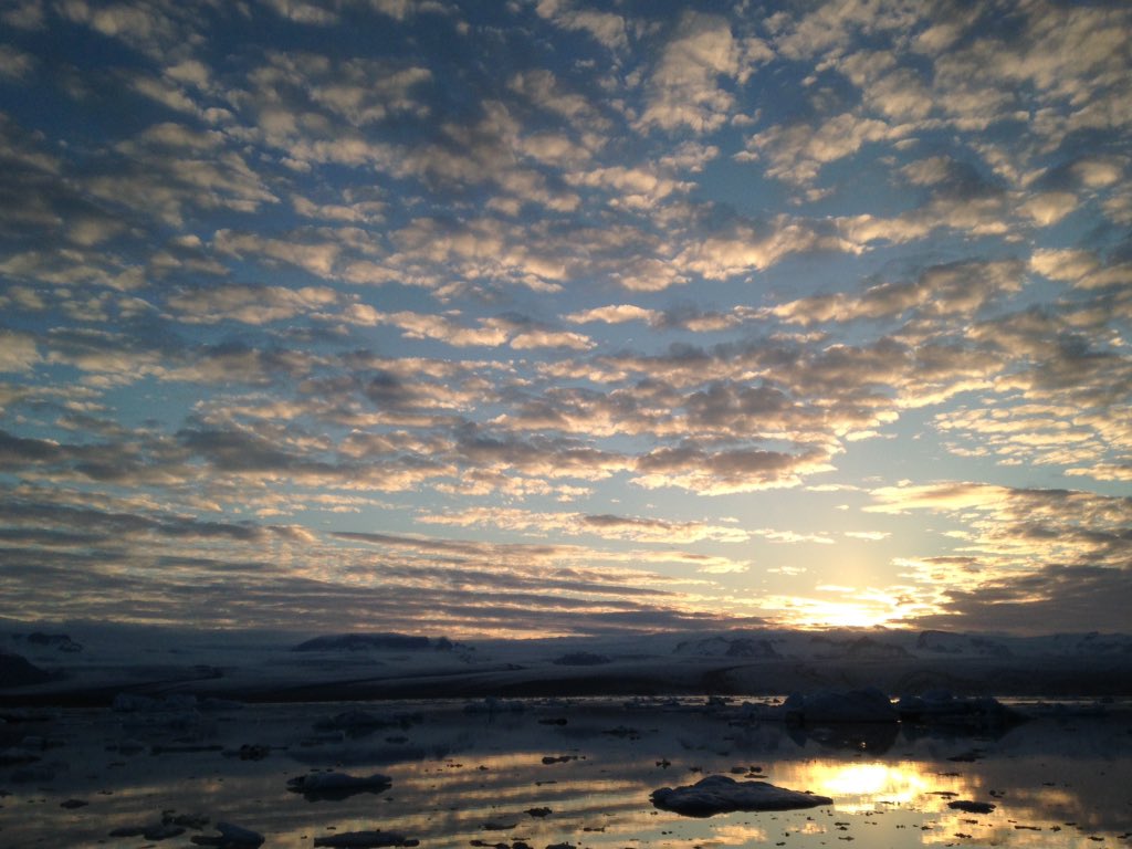 MOfeldt's tweet photo. #GFPproject #canonbringit! #iceland ahh what a morning. https://t.co/OVKUWbqFEZ