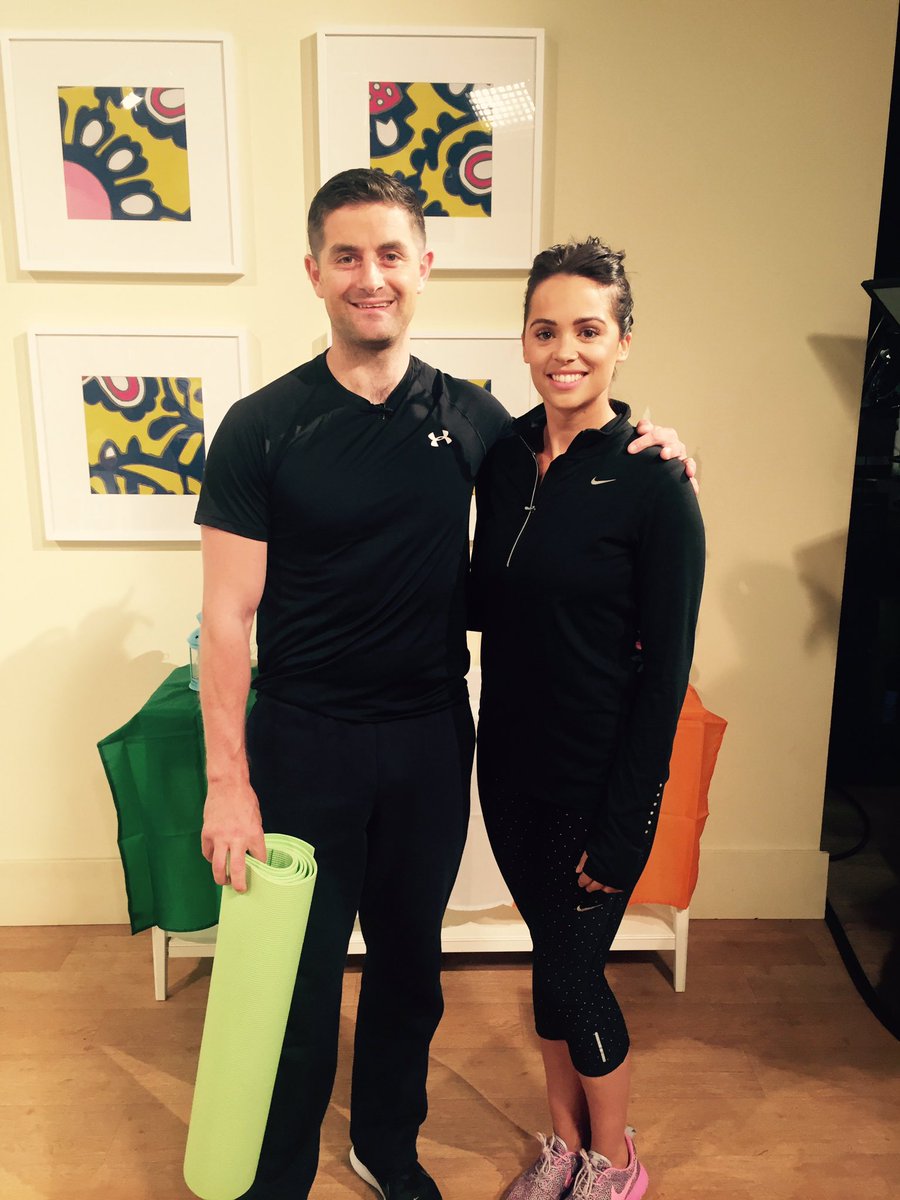 DublinFitClub's tweet image. We're live now on @SaturdayAMTV3 with @daly_anna #absblast