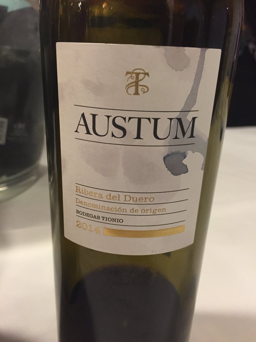 RestCasaSantos's tweet photo. Fotos del curso de iniciación a la cata de vinos 17/06/16. 2/3 https://t.co/mS8vzP1YPG