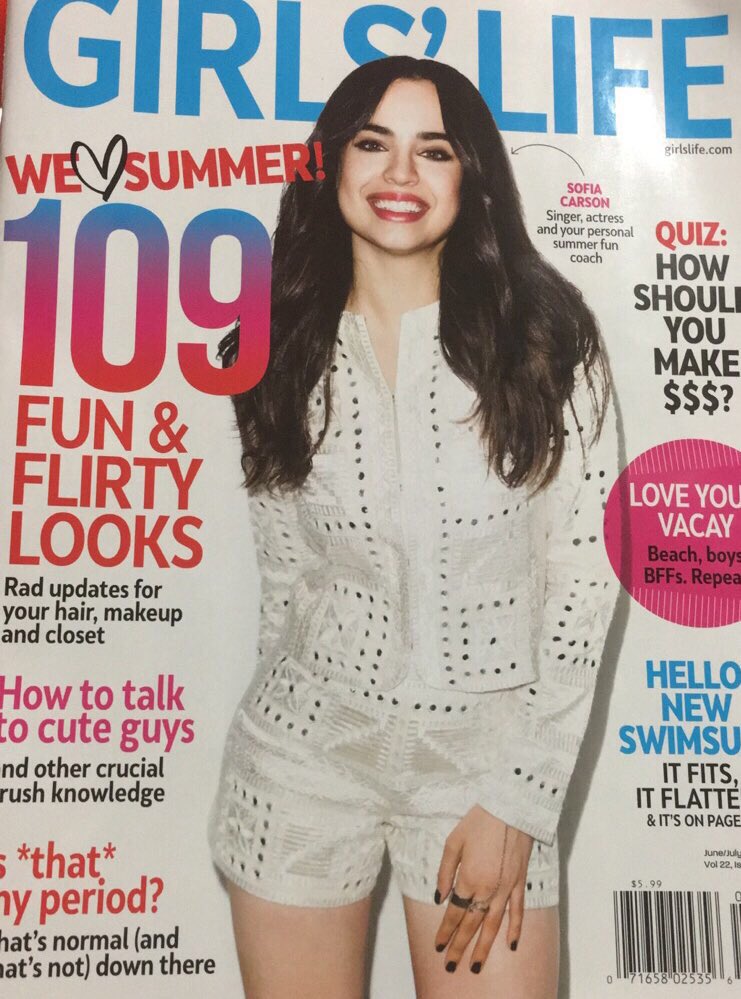 SofiaCarson_jp's tweet photo. I just got this amazing issue in Japanโค๏ธโค๏ธ
#GLSofia
@SofiaCarson https://t.co/EtugYnhik1