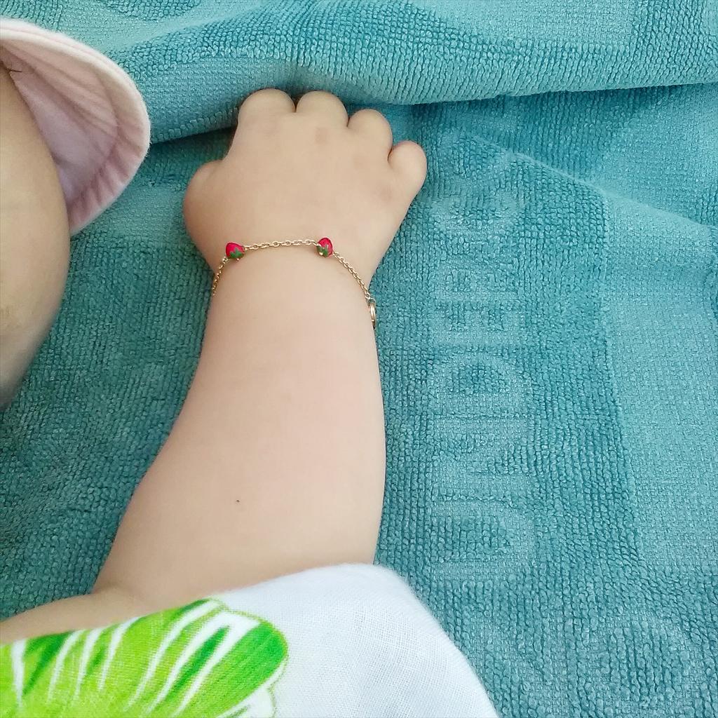 simply_vale's tweet photo. Ti voglio #cullare, cullare
posandoti su un' #onda del mare, del #mare
legandoti a un #granello di #sabbia.... https://t.co/XjE56JrdYG