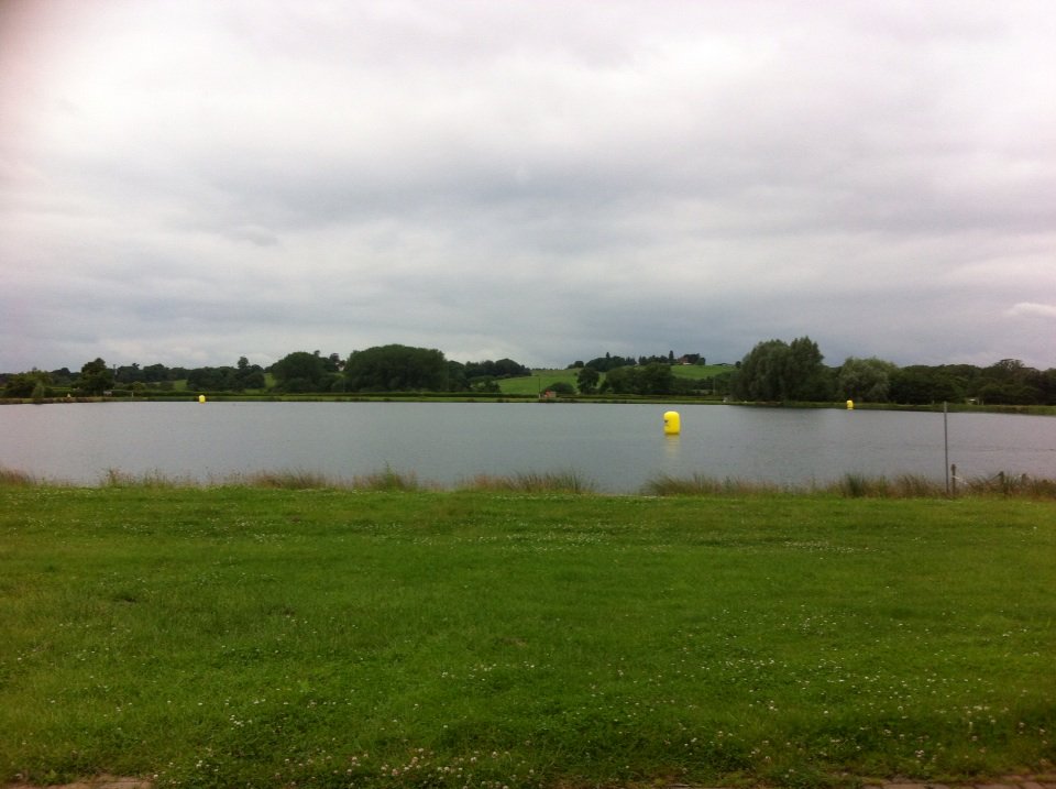 helengoth's tweet photo. Nothing like starting the weekend with a swim in a chilly lake and run after! #TopBarn #Triathlon #Aquathlon https://t.co/Qfcs8IKJtj
