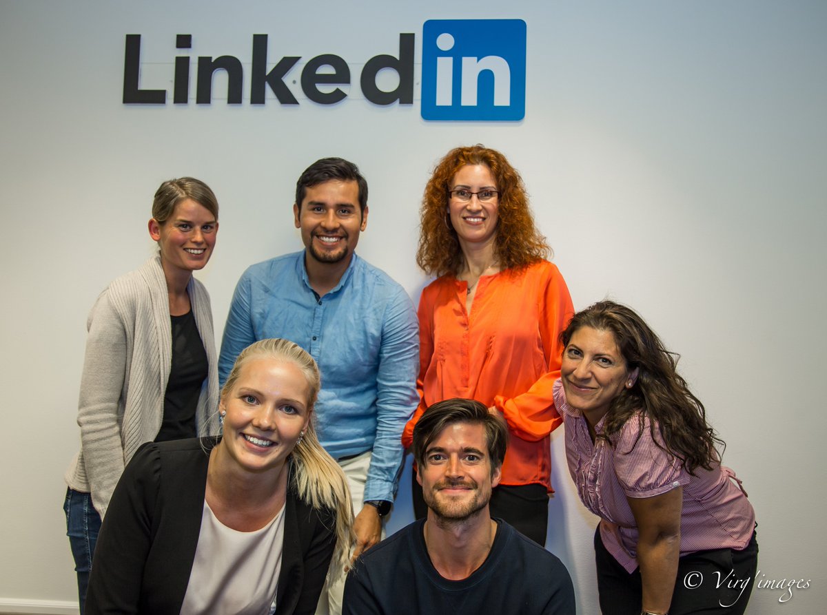 SIT_Diversity's tweet photo. June 16 LinkedIn optimization, #WelcomeTalent info, mingle with 40 SIT talents a success! https://t.co/9SIxJjUZml https://t.co/FT4mg2aW87