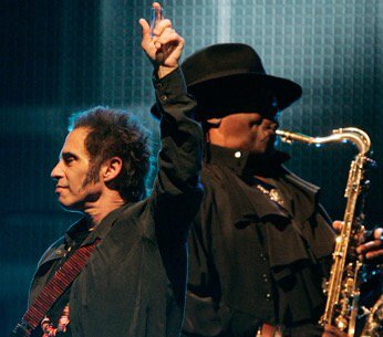 nilslofgren's tweet image. Your ancient voice stills my fearful soul. We miss you C. I love you C #clarenceclemons