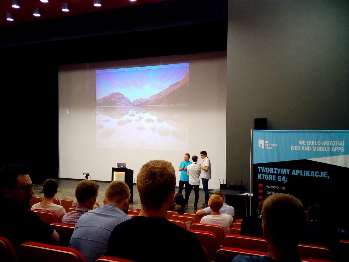 MbSmaga's tweet photo. Waiting for next presentation at #frontendalia, this time about #angular2 https://t.co/L7mKMF39y4