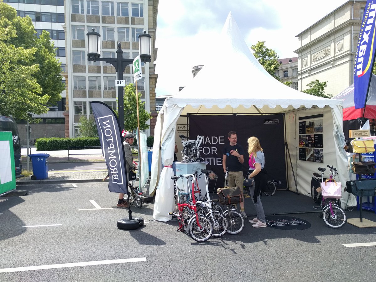 BromptonBicycle's tweet photo. We are in the @Velothon fan zone displaying our bikes. Those at the event come and say hi!#BWCBerlin @Brompton_DE https://t.co/SZkmMVXYpc