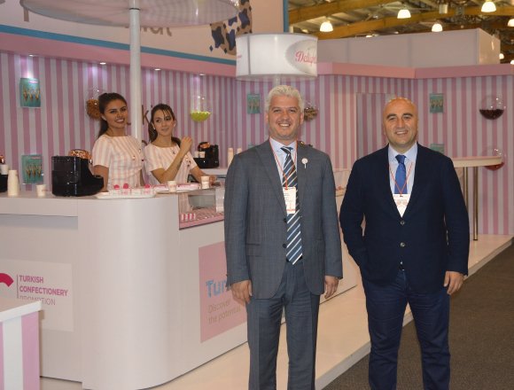 GirisimHaber's tweet photo. 2023 İhracat Hedeflerini Yakalamanın Yolu Barterdan Geçiyor! https://t.co/5ghds1Dzya #ALIMENTEC2016 https://t.co/UaonMZNFhr