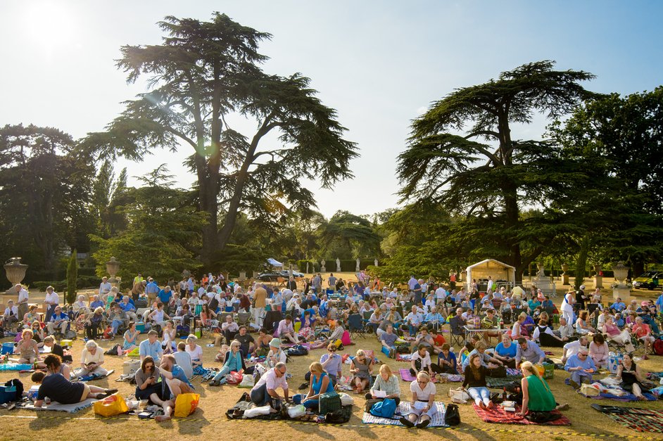 LondonTown's tweet photo. Nineties girl band All Saints perform tonight as part of the @Chiswick_HouseSummer Sessions https://t.co/zMtWVAHOUU https://t.co/DNRgjnRPSp