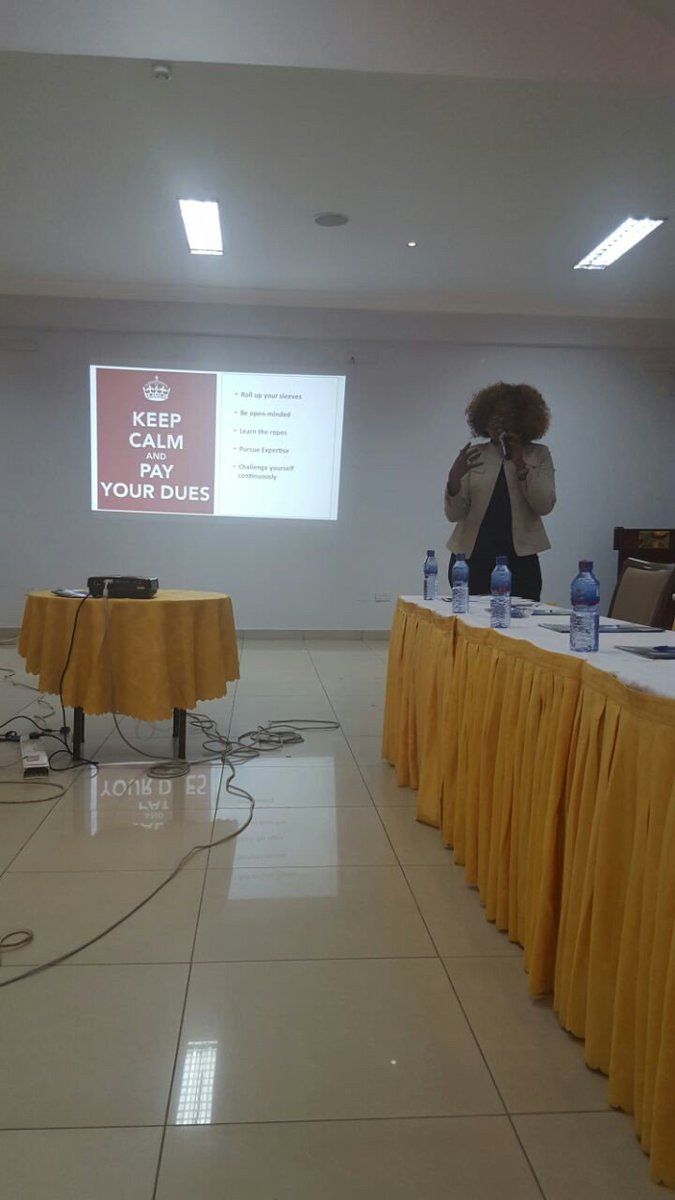 InterswitchGRP's tweet image. Interswitch Chief Marketing Officer, Cherry Eromosele speaking at the #MESTGuestLecture series Accra Ghana.