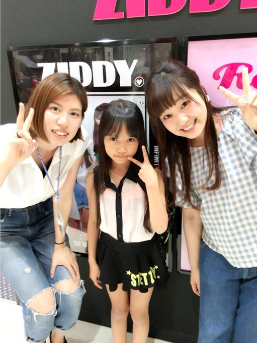 Twitterのコスプレ画像33