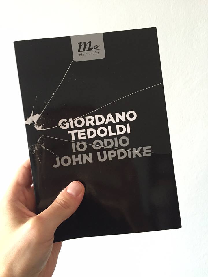 Leggereancora's tweet photo. Una raccolta di racconti che consigliamo Io odio John Updike di @GiordanoTedoldi @minimumfax https://t.co/KYx1GggMBQ https://t.co/YUEfqWmc3Q