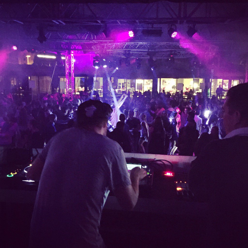 SiestaClubJoa's tweet photo. Grand Opening w/ Nico de Andrea.. Part.2 ce soir pour la Groove Session ! https://t.co/s7hf9D5y0u
