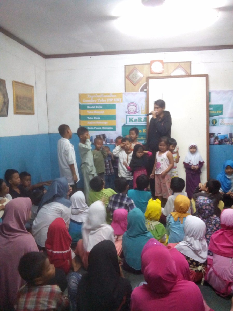 comdevtekofip's tweet image. Waah, ada games tap kuncup dan papa berkata dari ka Gayuh @comdevftunj. Kocak looh👌#KeramadTeko #comdevtekofipunj