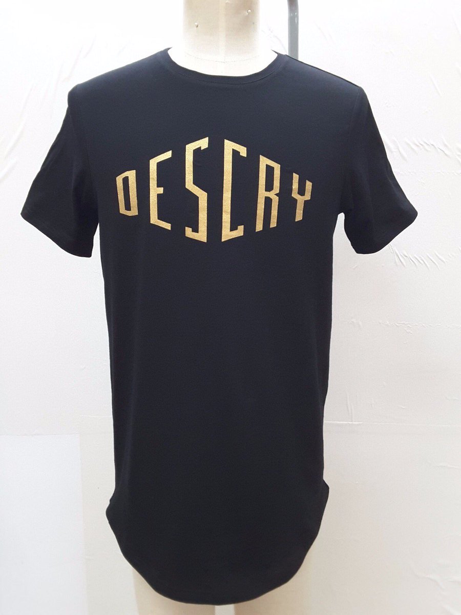 Descryuk's tweet image. RETWEET if you would wear this? Our sample just been made.