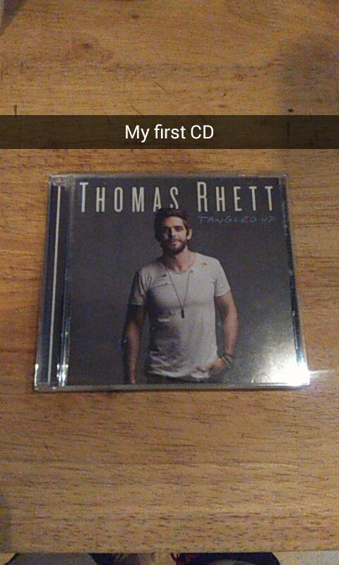 FREDRICK_161's tweet photo. My first country CD of Thomas Rhett #ThomasRhett #countrymusic #cd #countryartist #country #snapchat #countrycd https://t.co/0vw3X41ACm