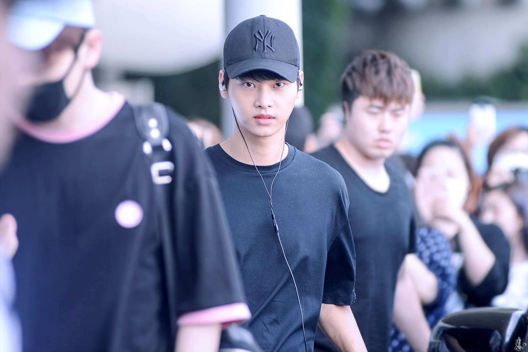 ClOrDKEUkAArSSu.jpg:large