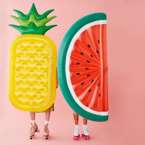 sunshinemsmary's tweet image. Can I just get one of these for this summer?! 😍❤️ 🐚🍍🍉 #summer2016 #poolfloaties