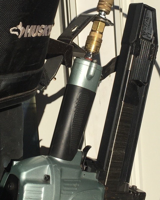 Pneuhook's tweet image. @JEDunn #Contractors #GivingBack to your guys youtube.com/watch?v=qBsY1n… #toolsaver #timesaver #commercialbuilding