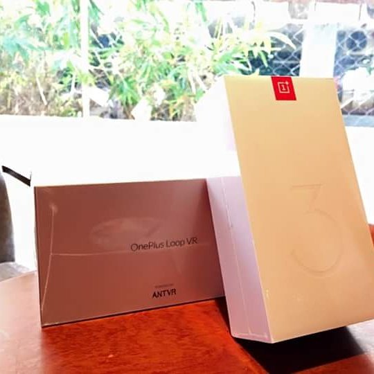Deltadigit's tweet photo. #OnePlus3Popup #OnePlus3Launch in Banglore. Live Unboxing with @shoplifenepal . #oneplusloopvr https://t.co/dn3k6jMwaW
