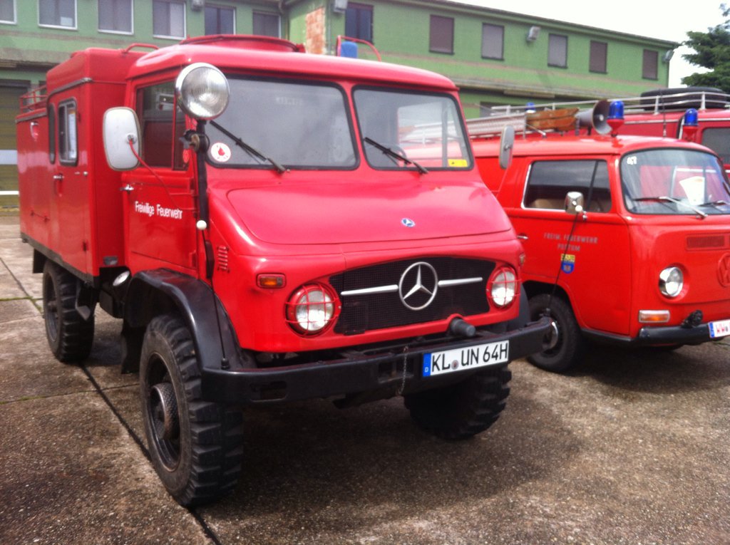 harald112's tweet image. #KLClassics Wieder Fotoshooting in #Sembach Einige schöne #Feuerwehr-Oldtimer dabei.