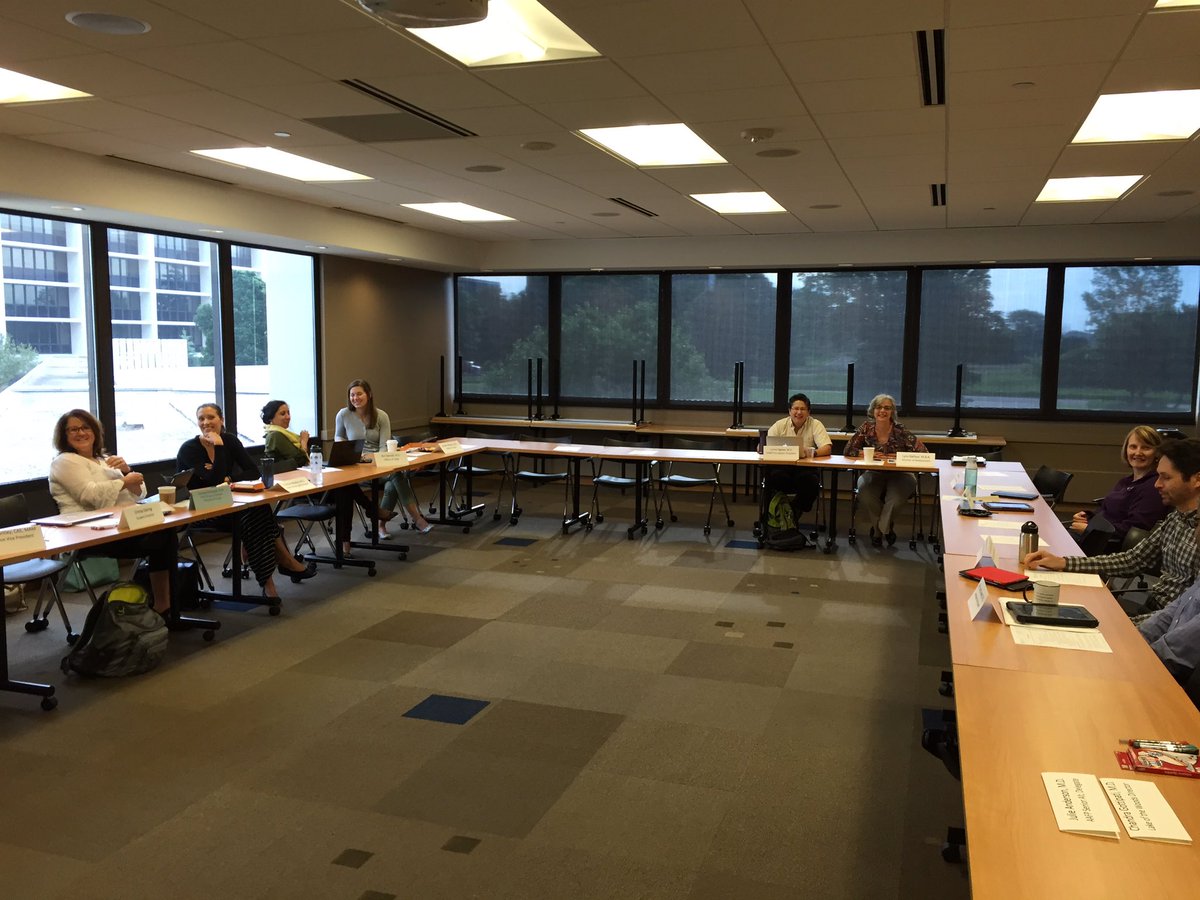 darongerschmd's tweet image. Getting ready to start MAFP Board meeting. #aafp #mafp