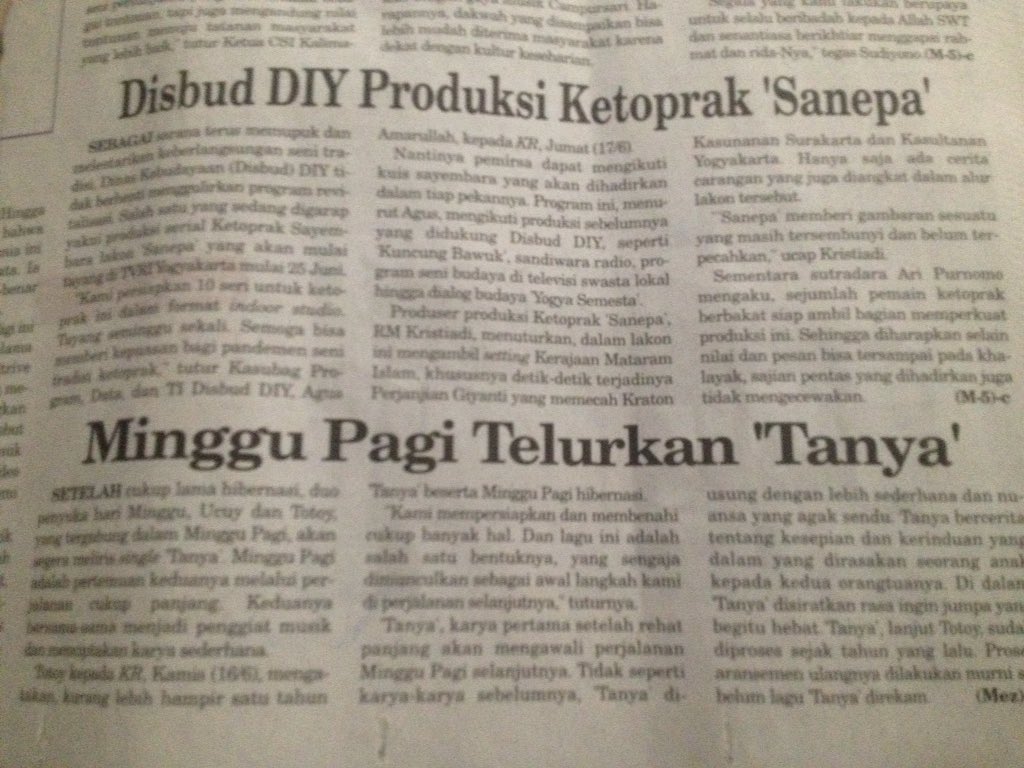 masih tentang single kami "tanya" di koran Kedaulatan Rakyat, edisi Sabtu 18 Juni 2016. Terimakasih.