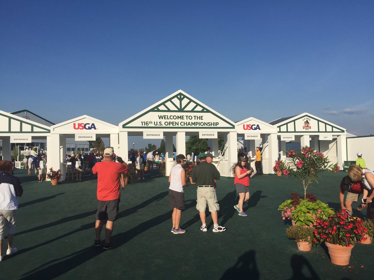 burchtree7's tweet photo. We made it to Oakmont! #USOpen https://t.co/tb9ZA6qJXb