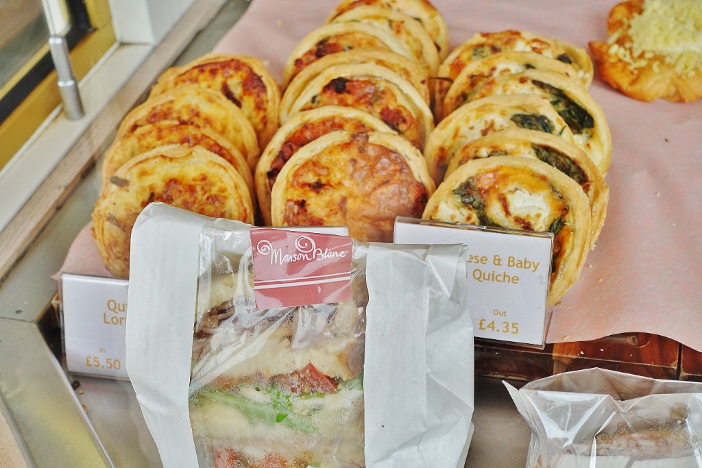 The summer range at <a href="/MaisonBlancUK/">Maison Blanc</a> pattisserie buff.ly/1Uu9gto #foodbloggers <a href="/fdbloggers/">Food Bloggers</a>