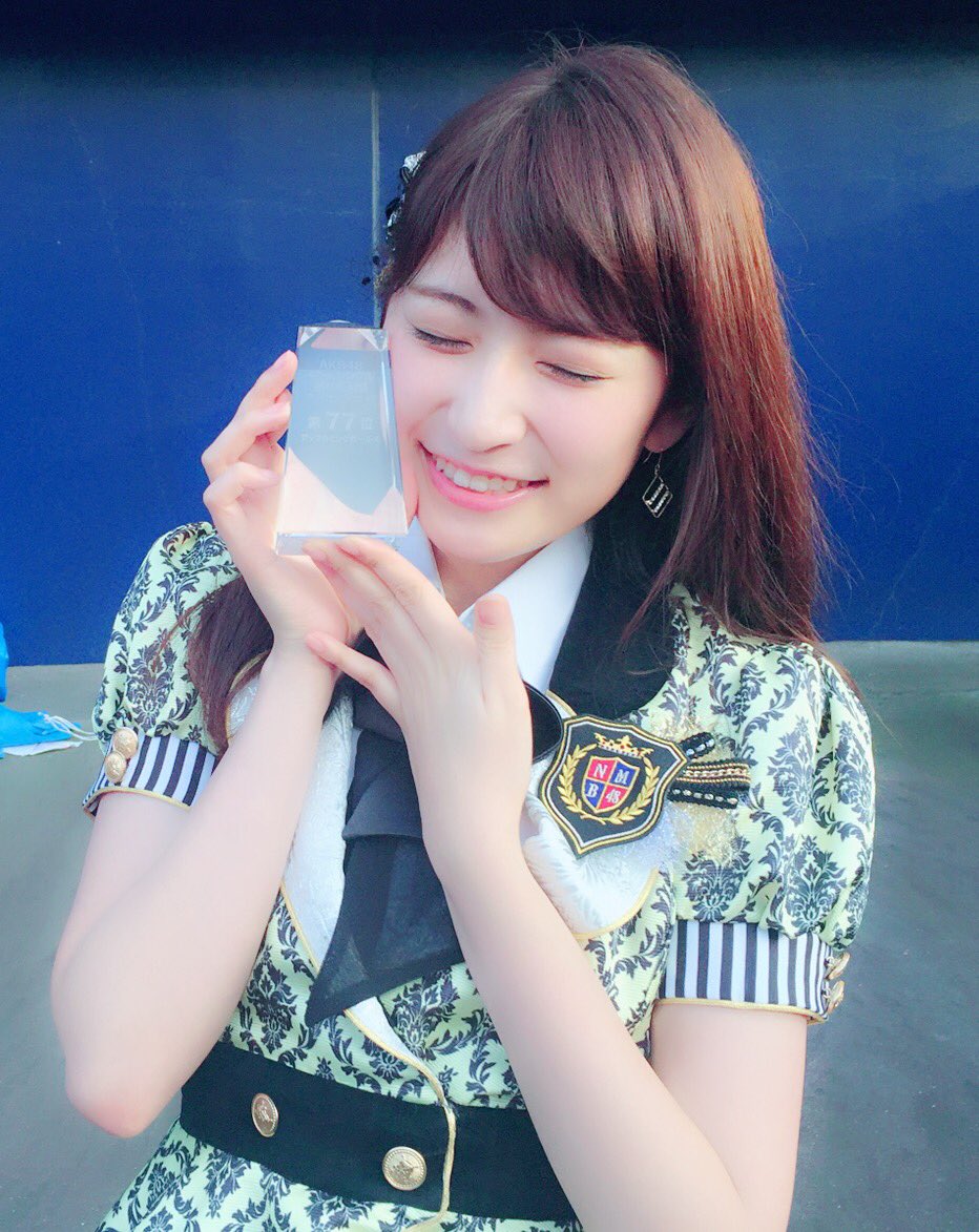 _yoshida_akari's tweet photo. 応援して下さった皆さん本当にありがとうございます💓 77位✨ 

ランクダウンしちゃったけど…皆さんが全力を尽くして下さったことしっかり伝わっています！

悔いはないです✌🏻️

YouTuberアイドル
まだまだ頑張るよん❤️ https://t.co/tFMAEwmZ50
