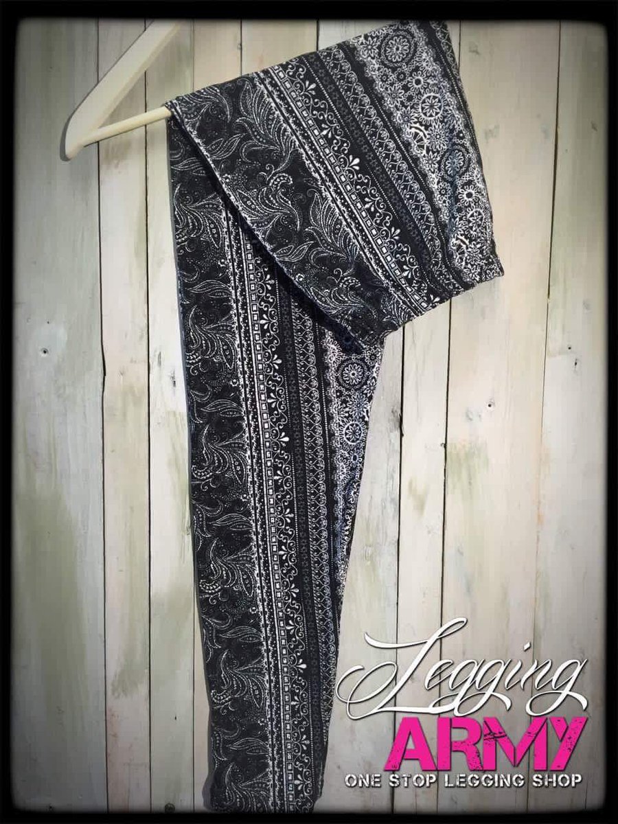 Legging_Army111's tweet photo. Vintage +
Available: plus https://t.co/5diNN8D3wH