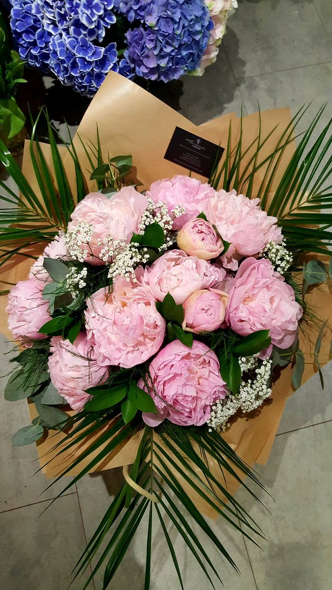 Gemini Floristry tweet media