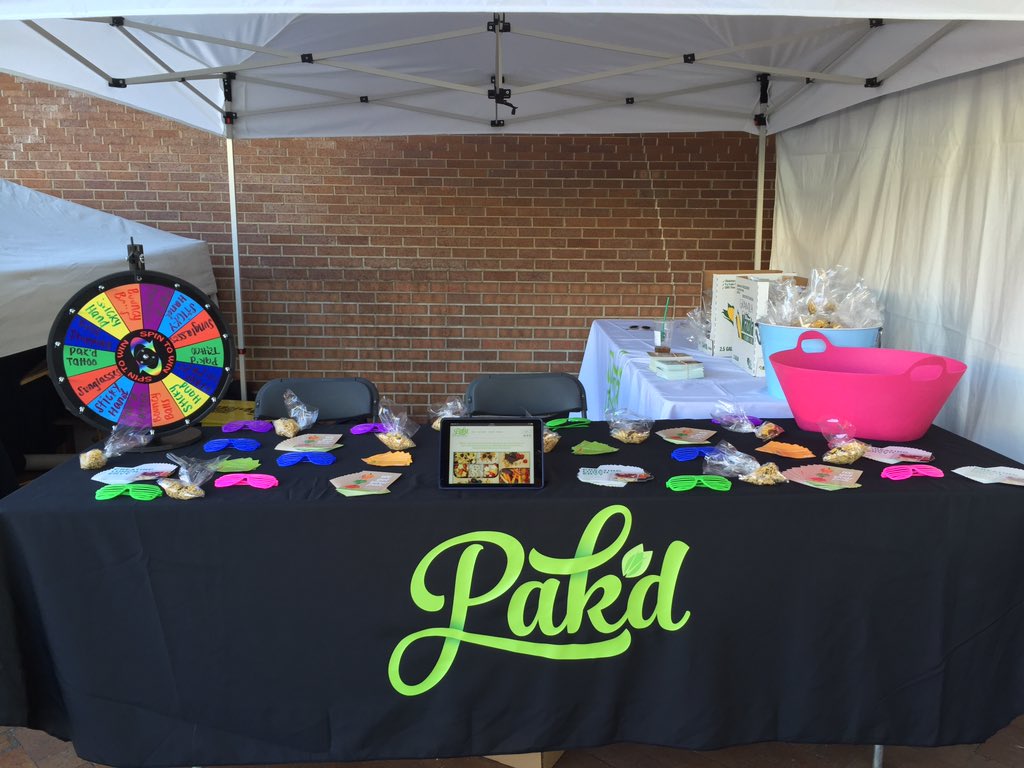 getwiseapple's tweet photo. Come join us at the #custerfair in #Evanston #WeGotYourPak #EatPakd #JoinThePak @ChicagoParent @SocialInChicago https://t.co/l87r5mByaz