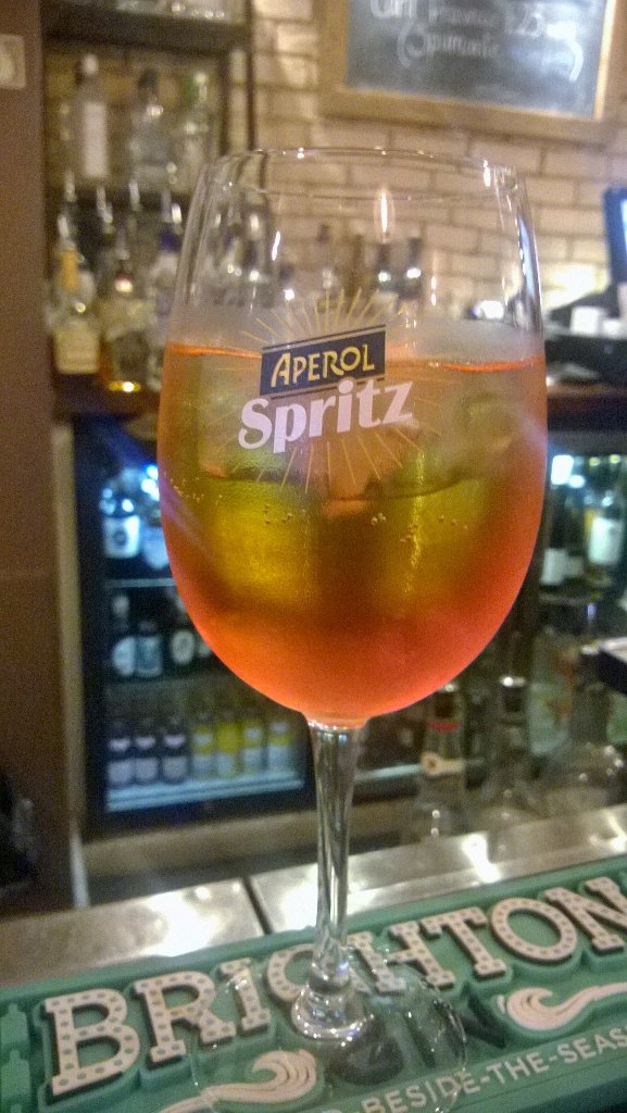 thehopandvine1's tweet photo. #letspretendit'ssummer #aperolspritz available #Brighton #pizza just like being in Italy https://t.co/GyxlOz3gOq