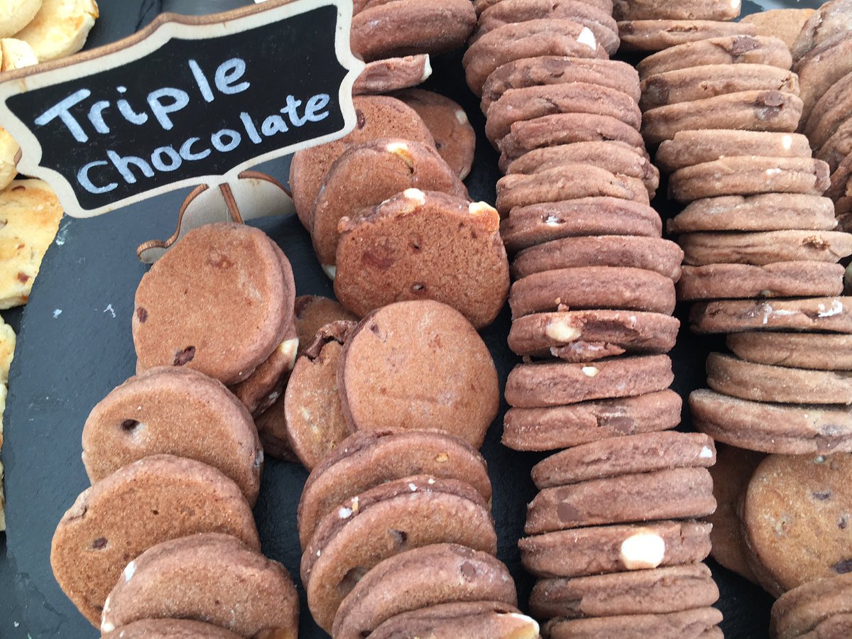 Lovely day out <a href="/WelshGameFair/">Welsh Game Fair</a> with the Goodness Bakes Cakes team. Mini Welsh cakes proving popular! :)