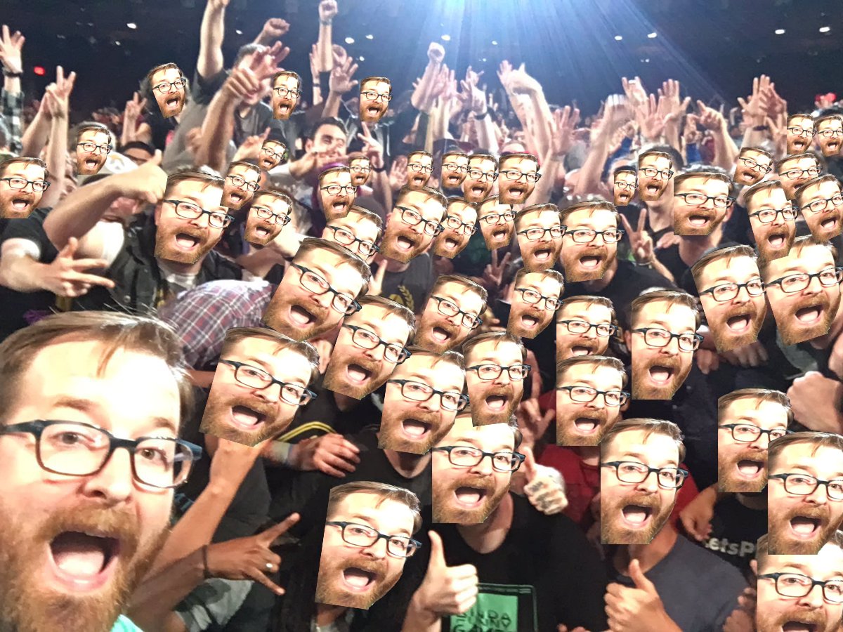 chespinsprouts's tweet photo. I saw someone quote tweet the original with "all around me are familiar faces" so I fixed it @jack_p #LetsPlayLive https://t.co/QiaYhj7LHe