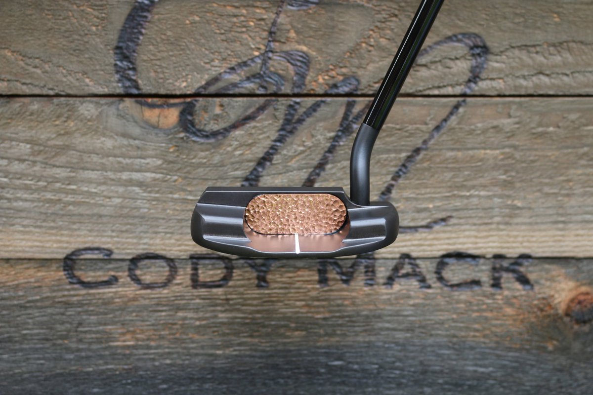 CodyMackPutters's tweet photo. Delivered this one to @SpanishOaksGC yesterday to @JoeLopezTexas #CodyMackPuttersDriskill #handmade https://t.co/PEs8uNOnYQ