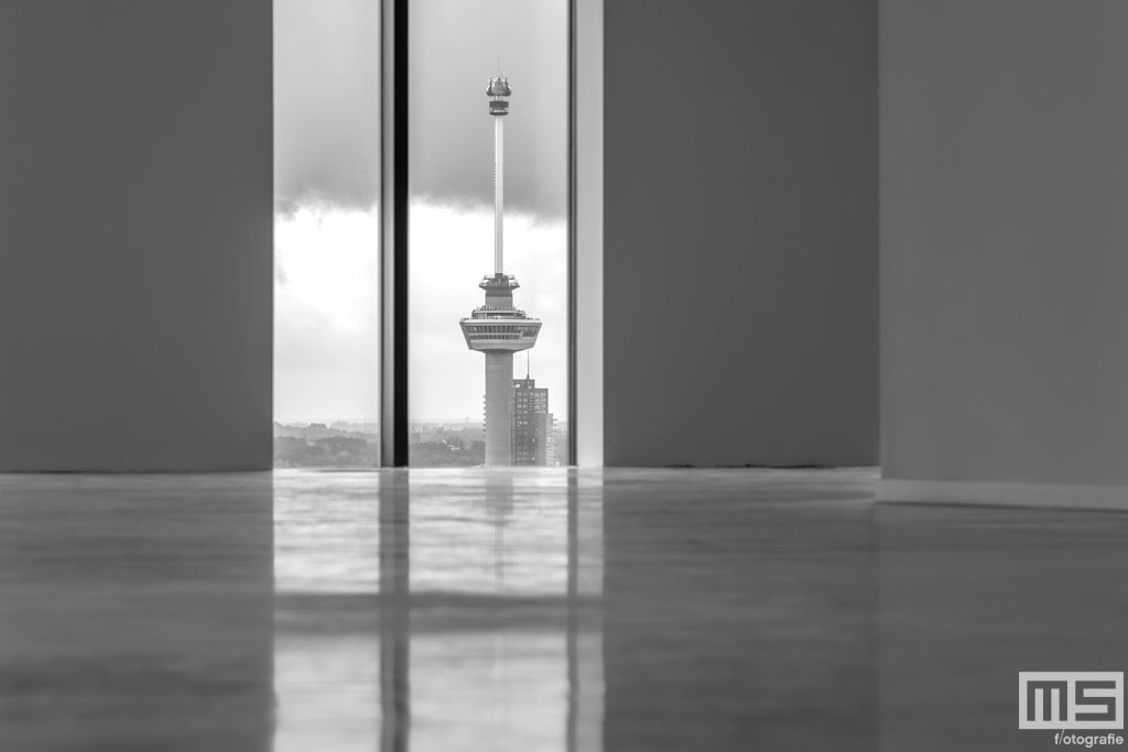 Een leuk doorkijkje op de <a href="/Euromast010/">.</a> vanuit <a href="/First_Rdam/">First_Rdam</a> <a href="/DvdArchitectuur/">Dag v/d Architectuur</a> #dvda2016 @AIRrotterdam <a href="/MaarsenGroep_nl/">Maarsen Groep</a>