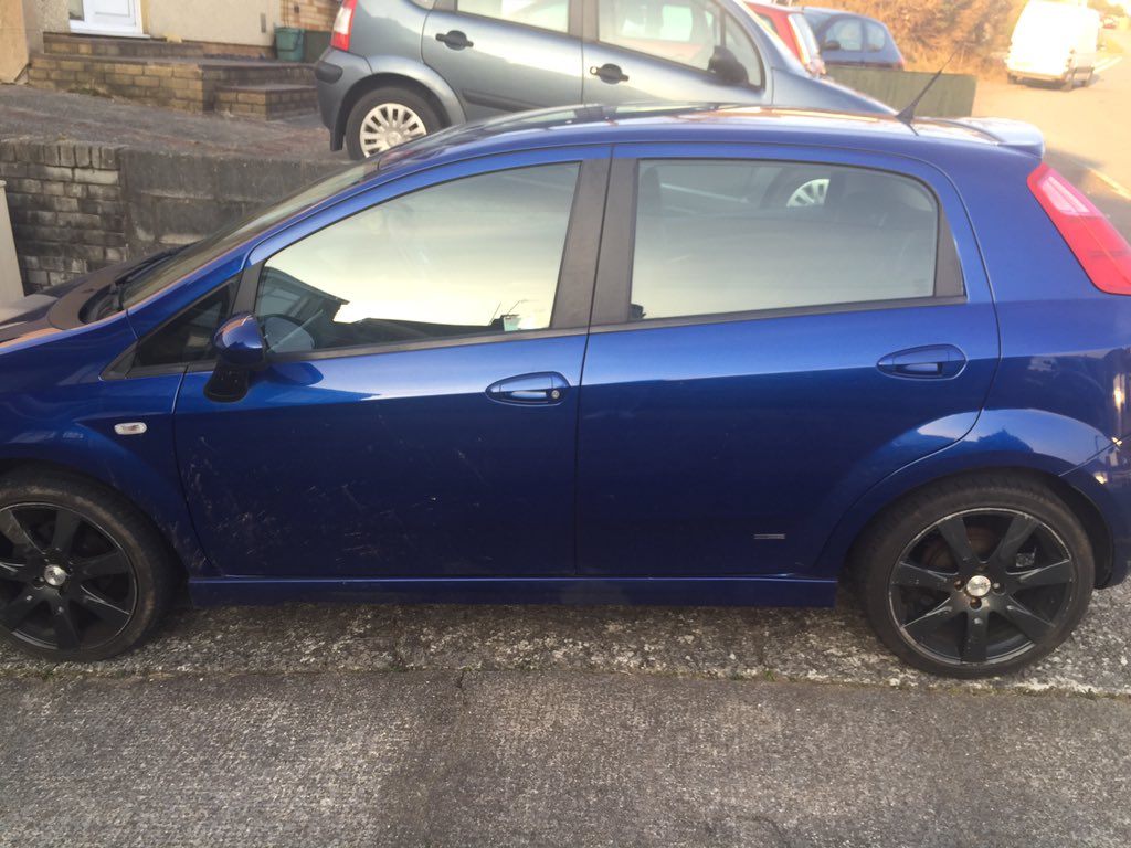 Joe Halliday tweet media