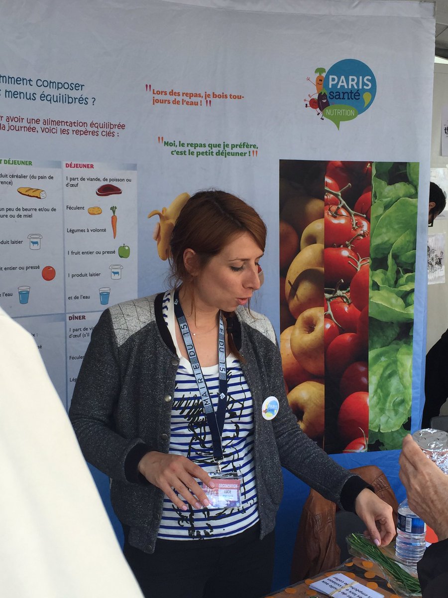 Laurent_RACAPE's tweet photo. Stand nutrition à @mairie15 pour la fête de la jeunesse #Paris15 https://t.co/up7yCQ4qKZ