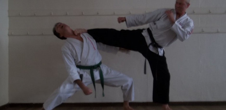 A punch should stay like a treasure in the sleeve. It should not be used indiscriminately #MartialArts