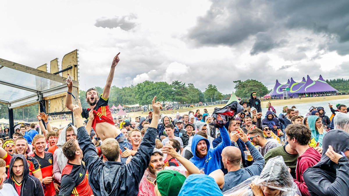 WE ARE ELECTRIC <3 De Rode Duivels!
Gefeliciteerd mannen, wat een score! And the party goes on!