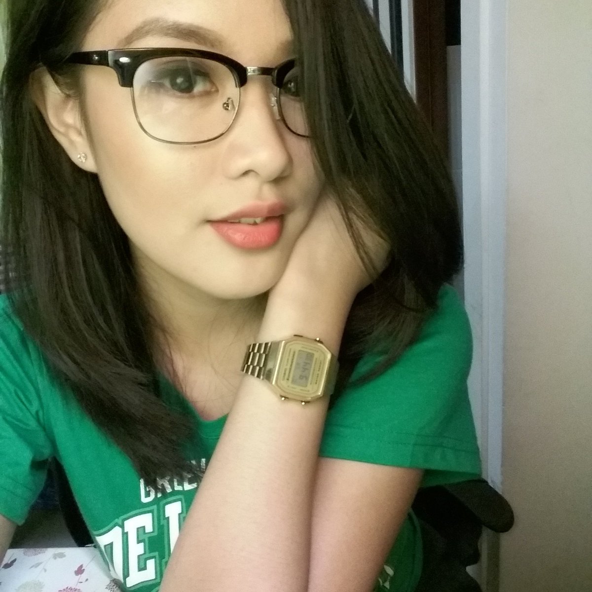 trishANDULTE's tweet photo. Look for Univweek fashion show 😊 #UnivWeek2016 #Animusika2016 https://t.co/FYdz2aE4fp