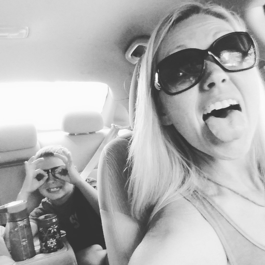 DieTrying21's tweet photo. On the road again! #DMBBristowBound #DMB25 #IHaveADMBProblem #ItsAGoodProblemToHave https://t.co/j11h82lciG