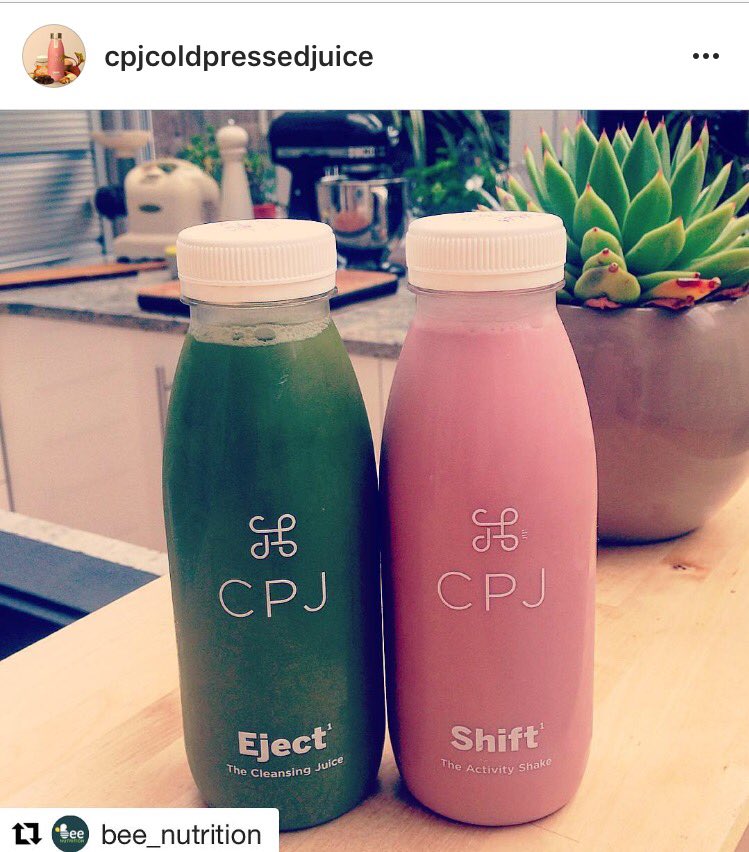 cpjcoldpressed's tweet photo. Thanks @Bee_NutritionUK for the shout out! Gorg pic of our #EJECT &amp; #SHIFT - #green goodness &amp; #protein power! #yum https://t.co/pZOiYJ3OcJ