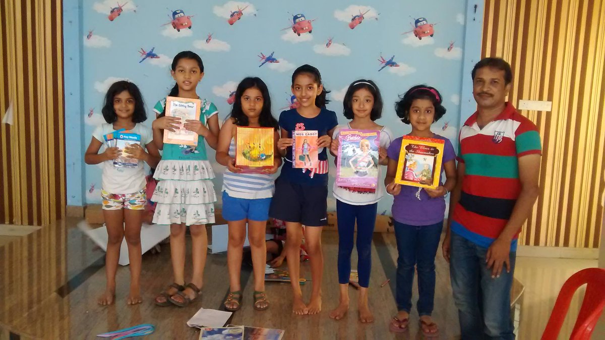 used2useful's tweet photo. Literature &amp; Nature Lovers.........
These cute soldiers from #FoyerApartment #TCPlayaMainRoad collected old Papers https://t.co/2M3EleD9qo