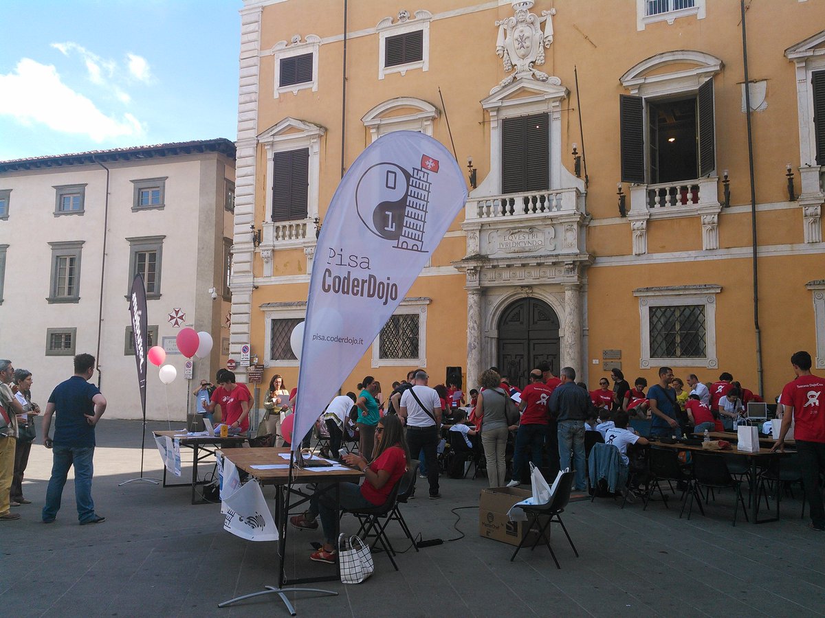 CoderDojoFi's tweet image. #toscanadojocon #Pisa #Coderdojo #Firenze #Scratch