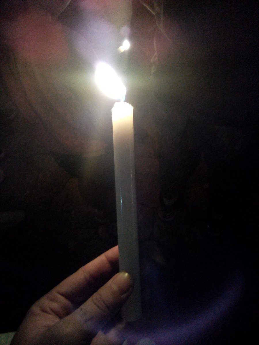 mari_abadiano's tweet photo. Team Grimmie Philippines candle lighting. @addieRIAN @lynndolz @resteasygrimmie @TeamGrimmie https://t.co/dGtiRYOEoM